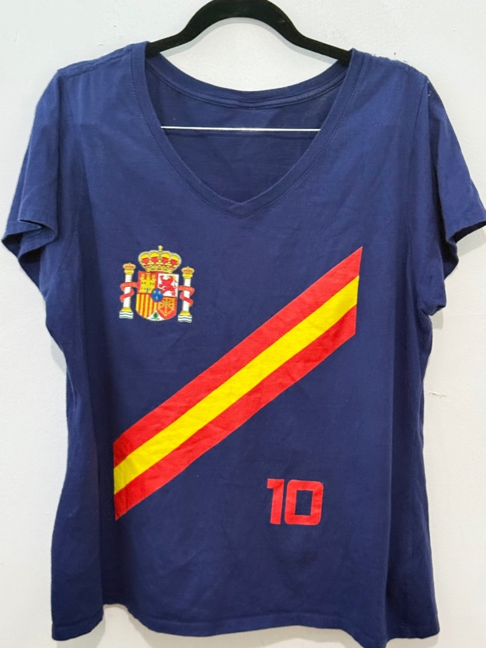 World Cup Finalists! VTG Spain Fan Shirt 2002 . Men's or Women's. SZ M-L *